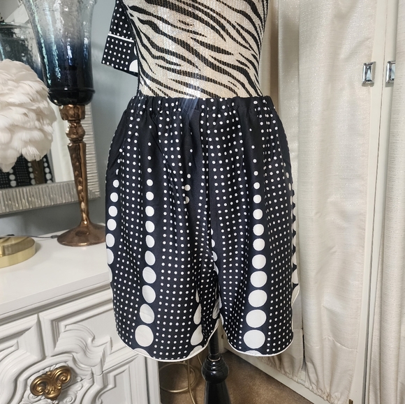 NWT GRACIA loose fit pajama/lounge short set - Picture 12 of 17